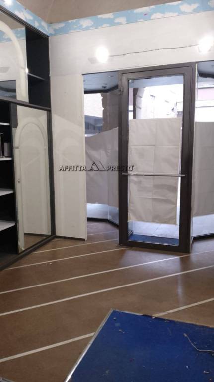 negozio in affitto a Forlì in zona Centro Storico