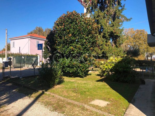 casa indipendente in affitto a Forlì in zona Industriale Selva