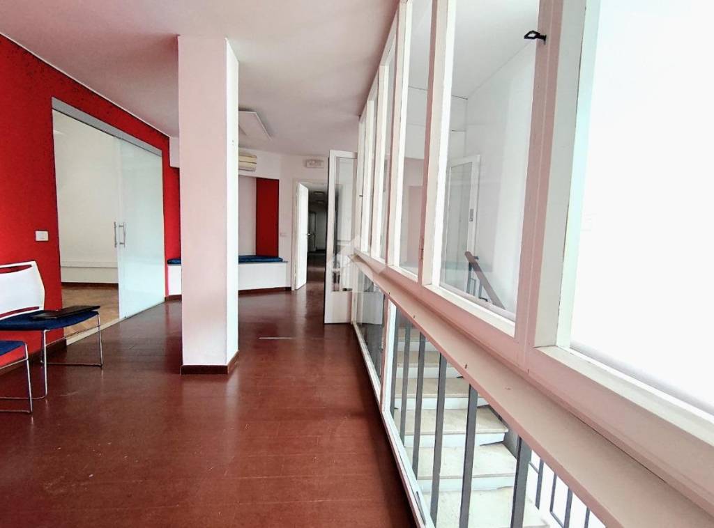 ufficio in affitto a Forlì in zona Ospedaletto