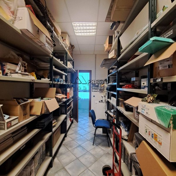 ufficio in affitto a Forlì in zona Ronco