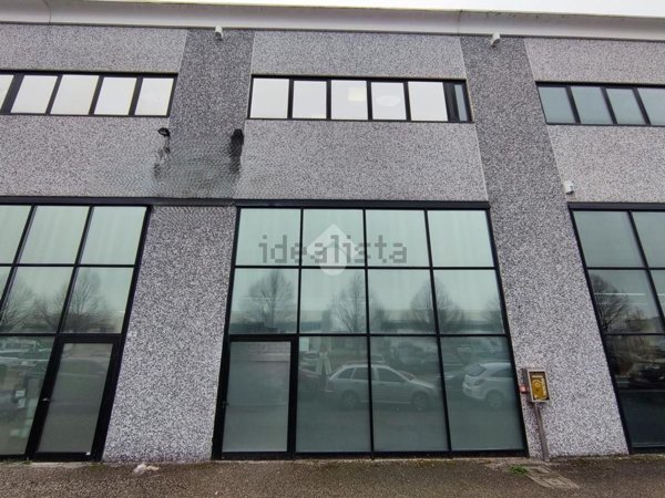 capannone in affitto a Forlì in zona San Giorgio