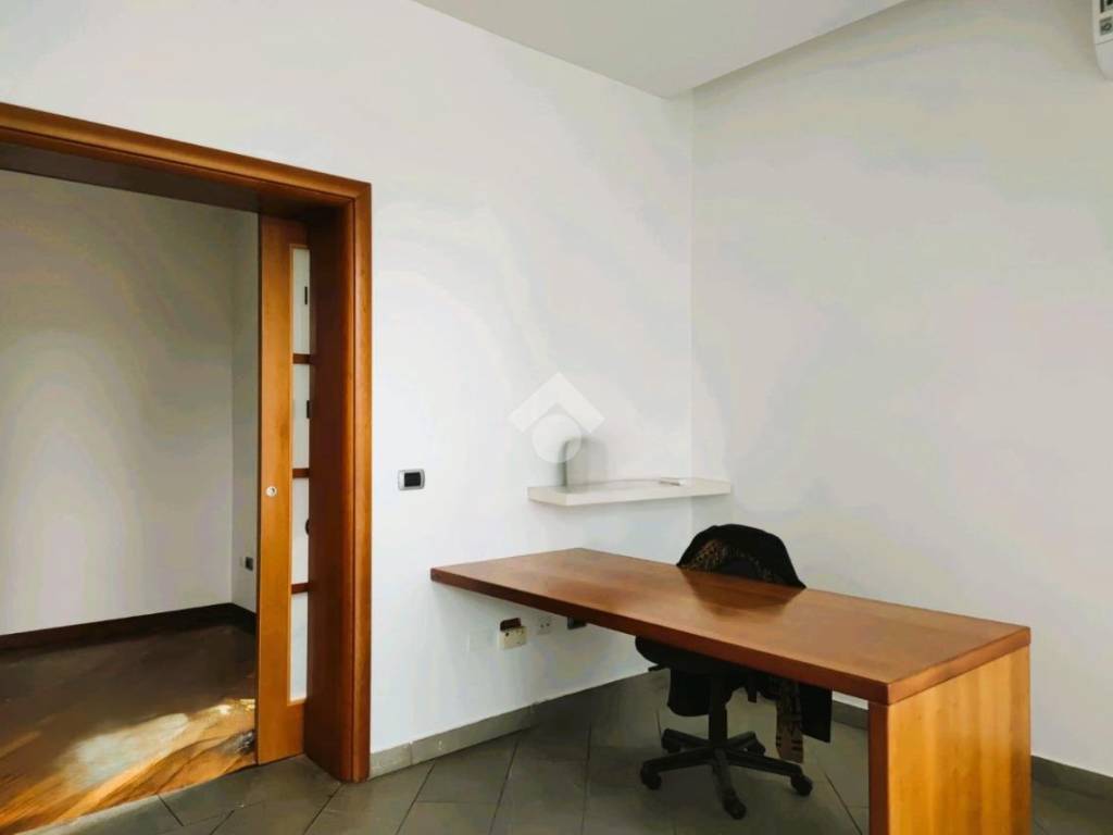 ufficio in affitto a Forlì in zona Cà Ossi