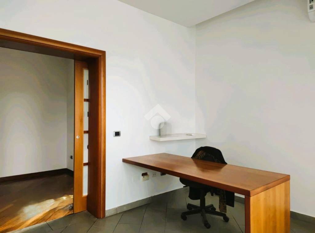 ufficio in affitto a Forlì in zona Cà Ossi