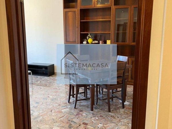 negozio in affitto a Forlì