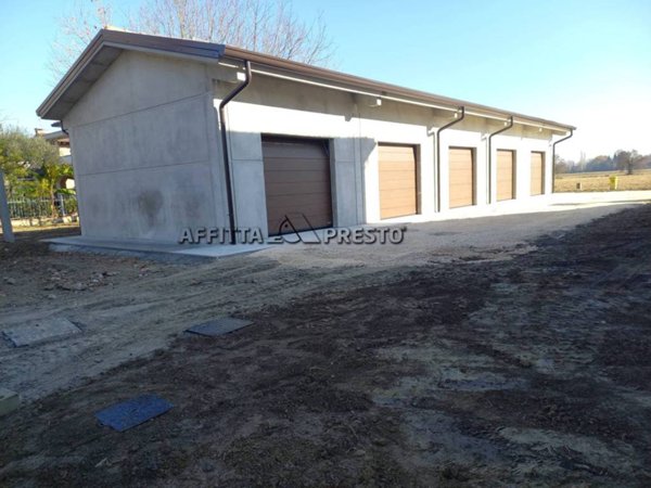 locale commerciale in affitto a Forlì in zona Pieve Acquedotto