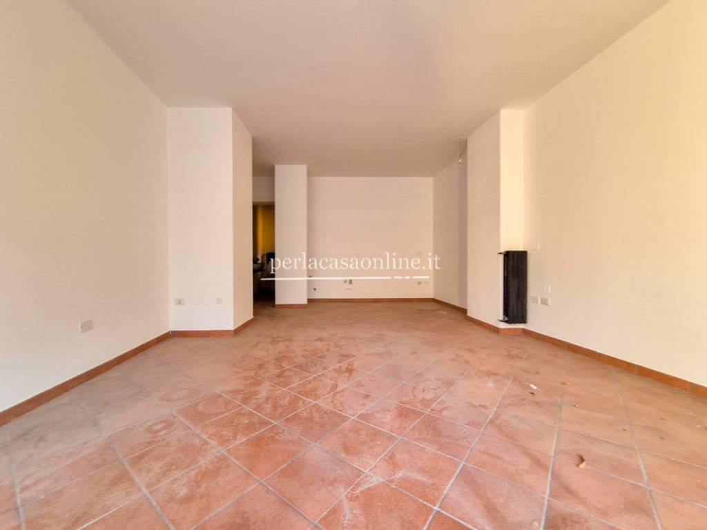 negozio in affitto a Forlì in zona Centro Storico