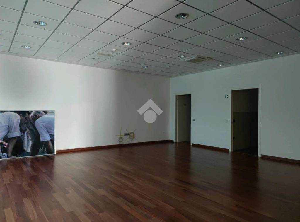 ufficio in affitto a Forlì in zona Cava