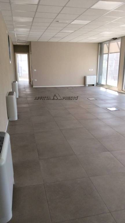 ufficio in affitto a Forlì in zona Musicisti / Grandi Italiani