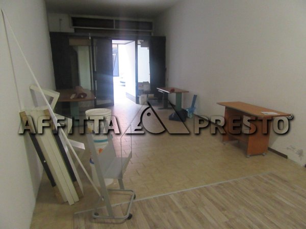 negozio in affitto a Forlì in zona Centro Storico