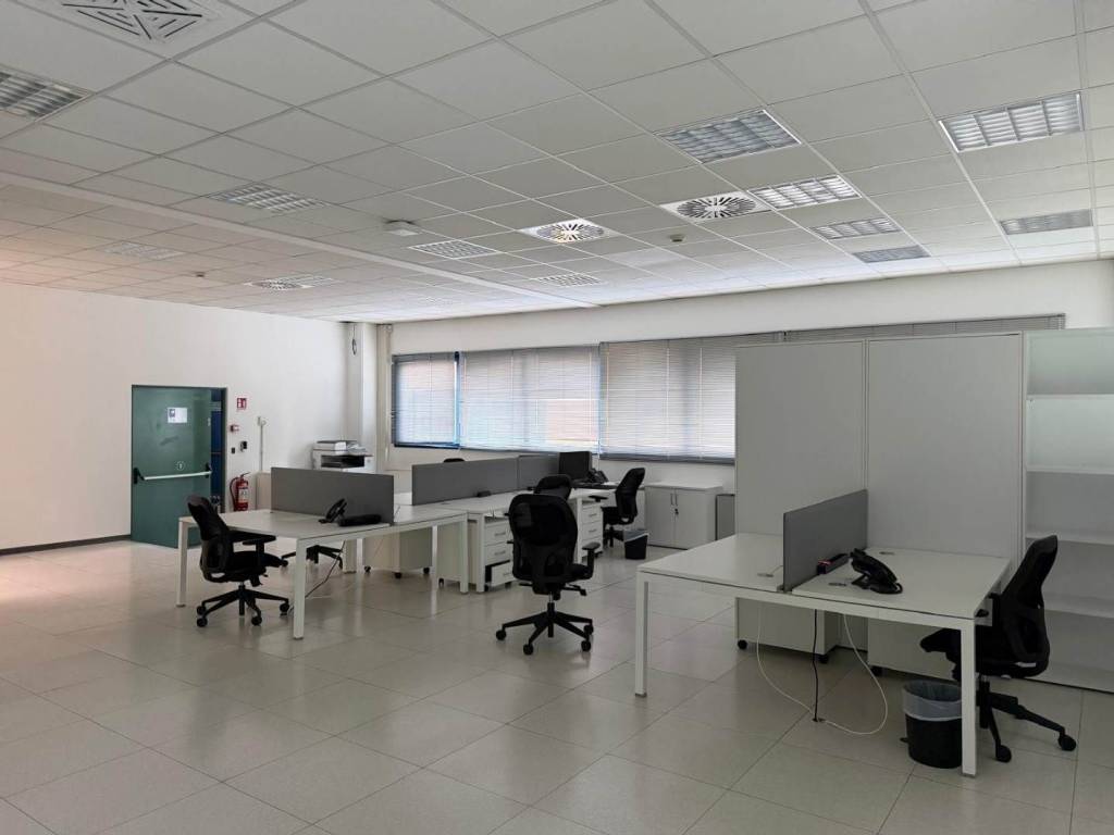 ufficio in affitto a Forlì in zona Coriano