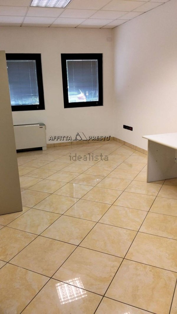 ufficio in affitto a Forlì