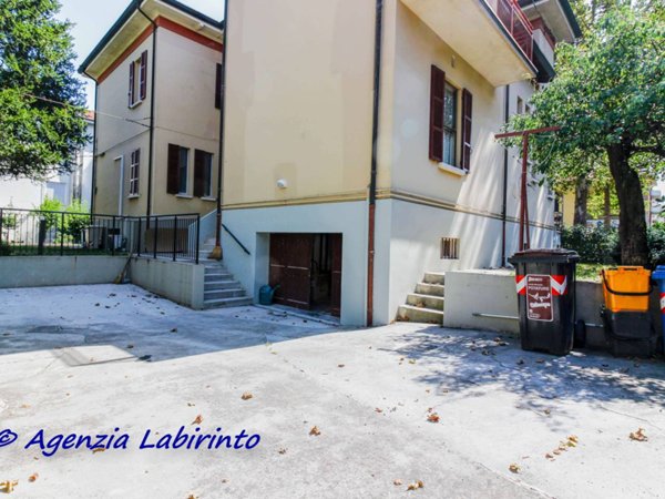 casa indipendente in affitto a Forlì
