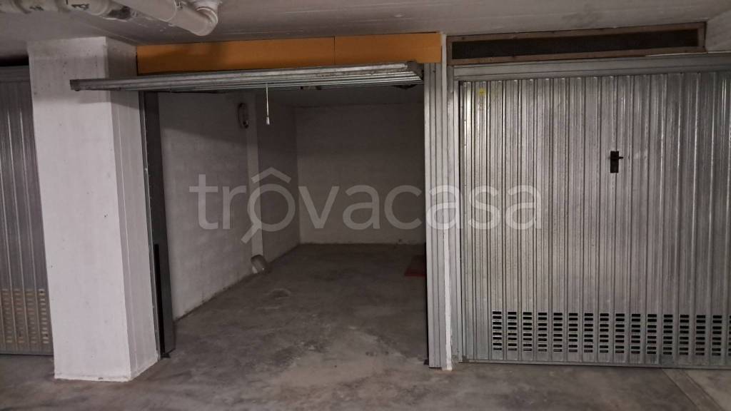 locale di sgombero in affitto a Forlì in zona Musicisti / Grandi Italiani