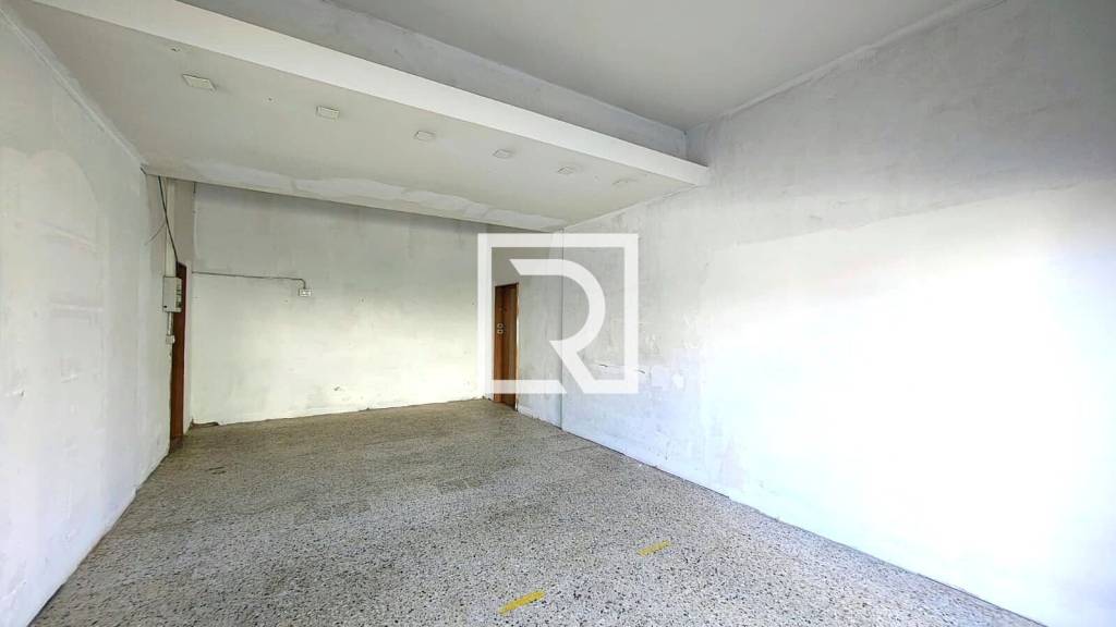 locale commerciale in affitto a Forlì in zona Cà Ossi