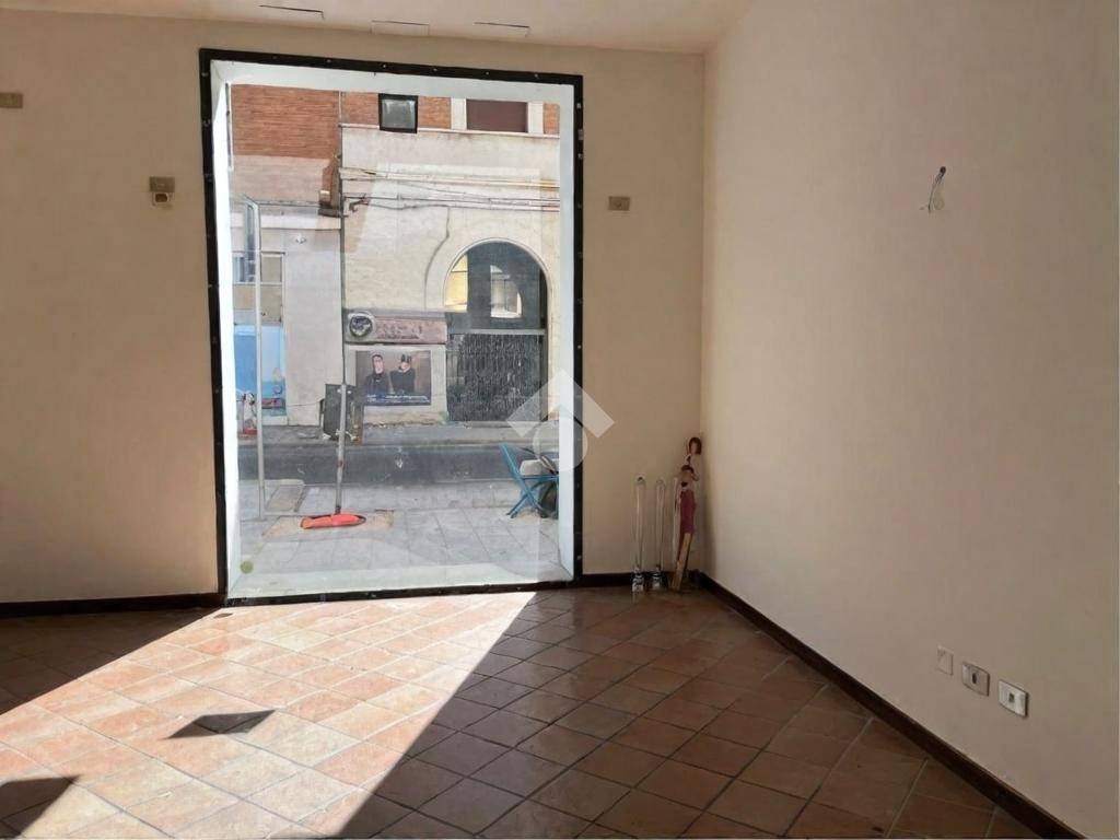 locale commerciale in affitto a Forlì in zona Centro Storico