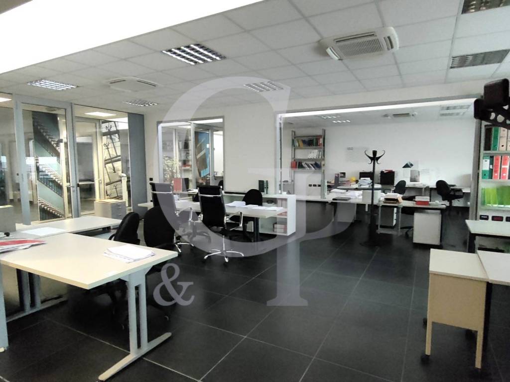 ufficio in affitto a Forlì in zona Selva