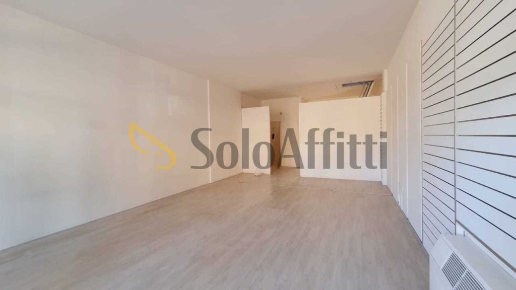 negozio in affitto a Forlimpopoli
