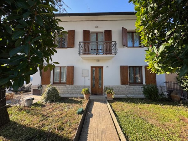 casa indipendente in affitto a Gambettola