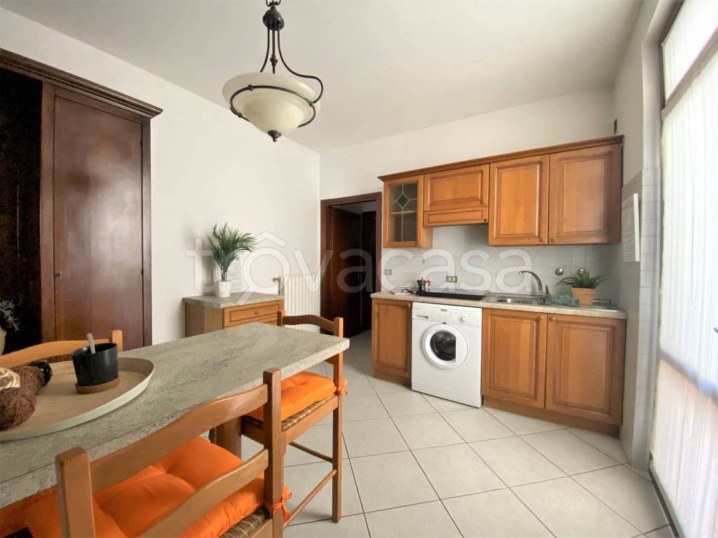 appartamento in affitto a Meldola