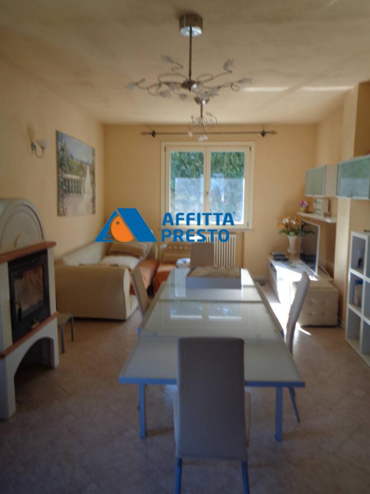 casa indipendente in affitto a Montiano