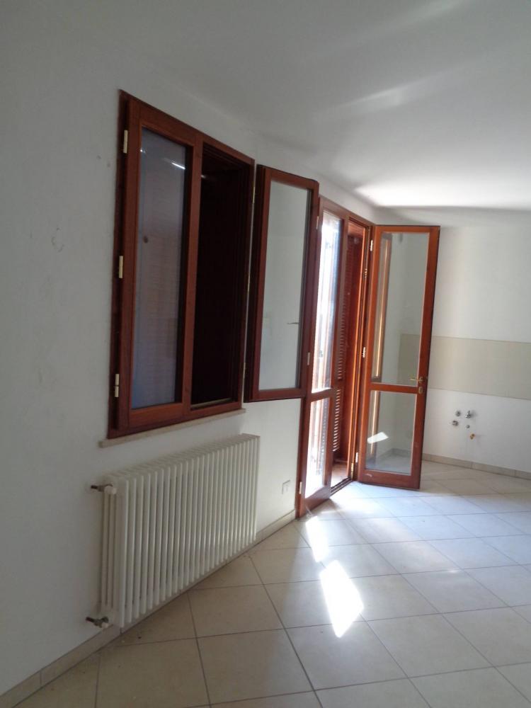 appartamento in affitto a Roncofreddo