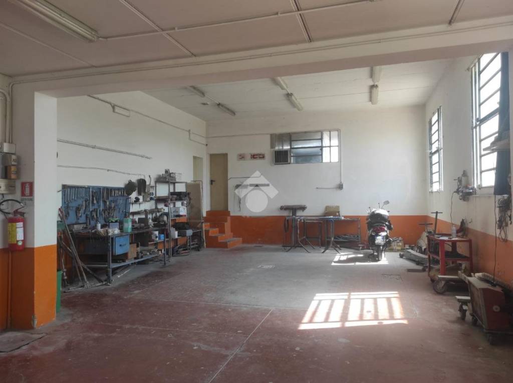 locale commerciale in affitto a San Mauro Pascoli