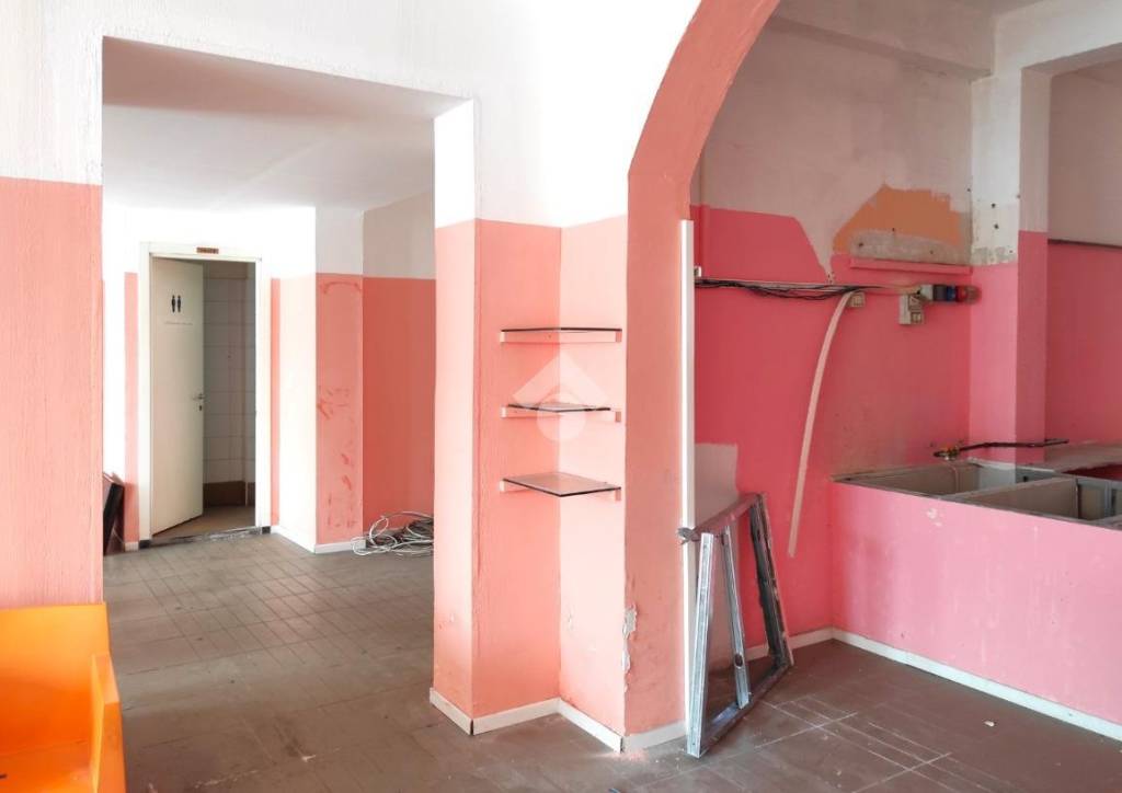 negozio in affitto a Savignano sul Rubicone