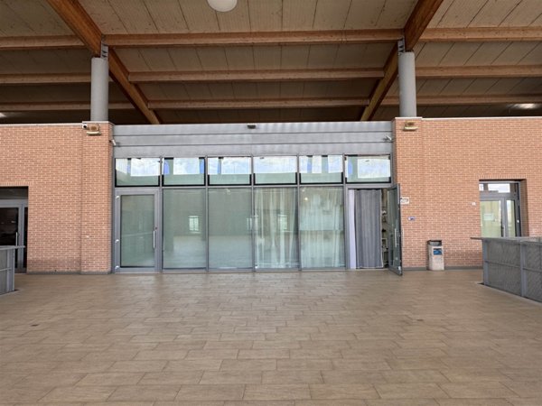 negozio in affitto a Savignano sul Rubicone