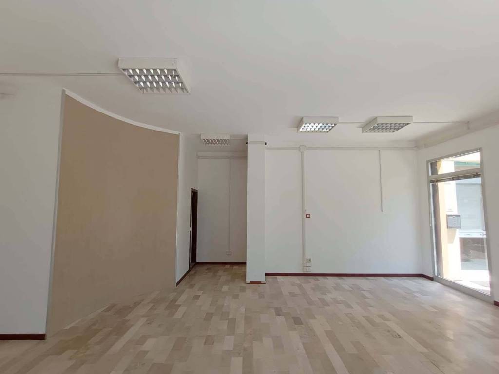 ufficio in affitto a Fano