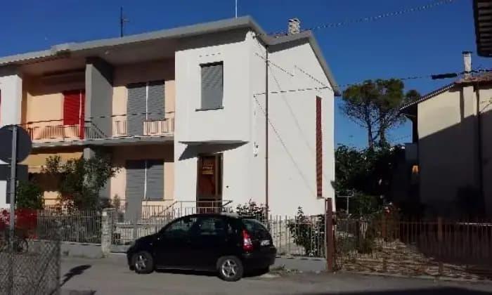 casa indipendente in affitto a Fano