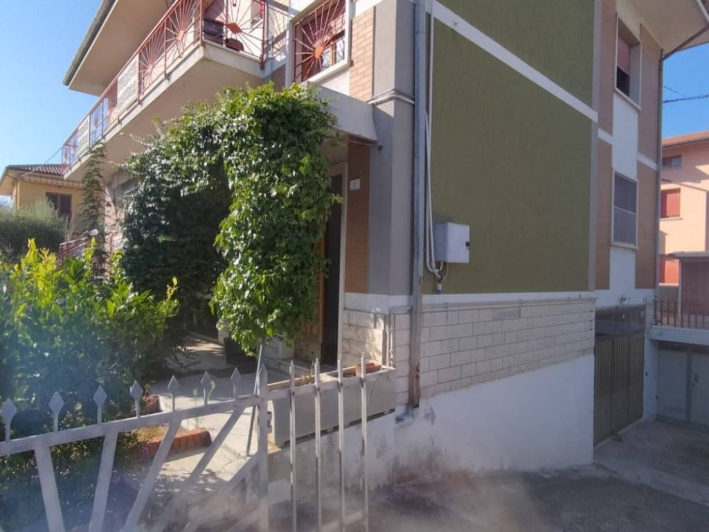 appartamento in affitto a Fano