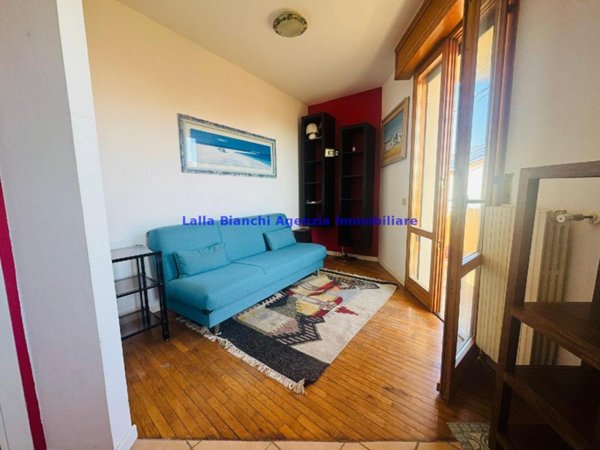 appartamento in affitto a Fano in zona Roncosambaccio