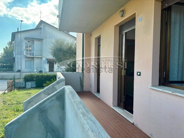 appartamento in affitto a Fano in zona Marotta