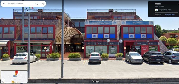 negozio in affitto a Fano