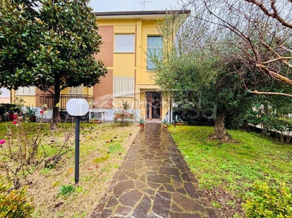 appartamento in affitto a Fano