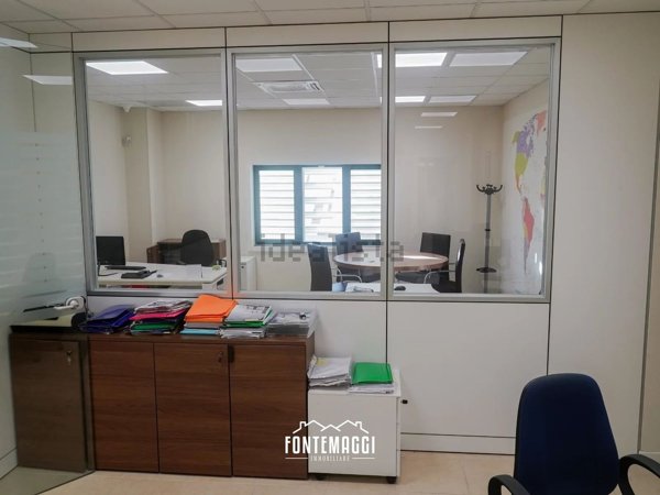 ufficio in affitto a Fano in zona Bellocchi