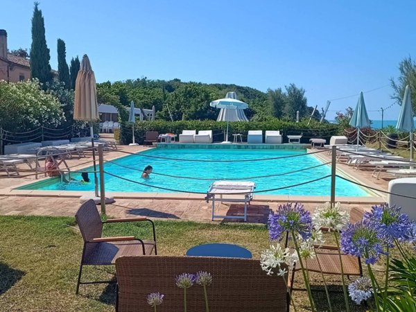 casa indipendente in affitto a Fano in zona Roncosambaccio