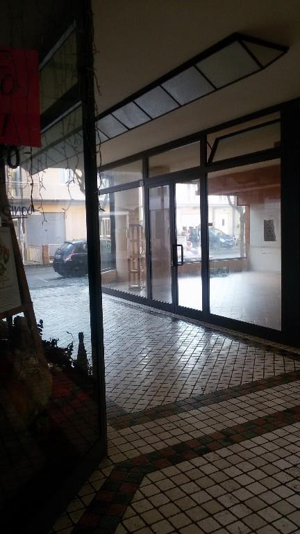 negozio in affitto a Gabicce Mare