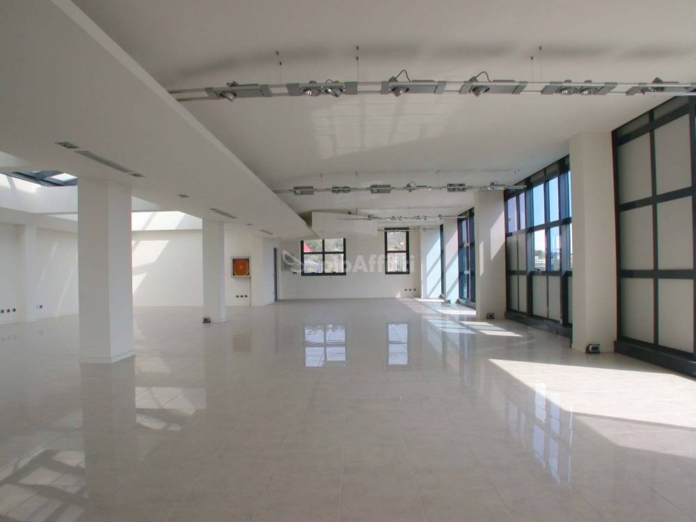 ufficio in affitto a Pesaro