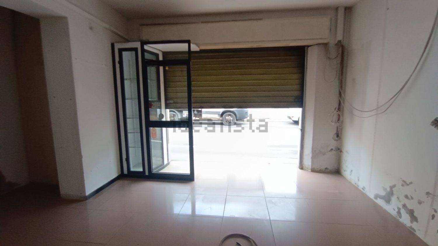 negozio in affitto a Pesaro in zona Novilara