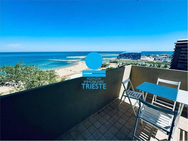 appartamento in affitto a Pesaro in zona Mare