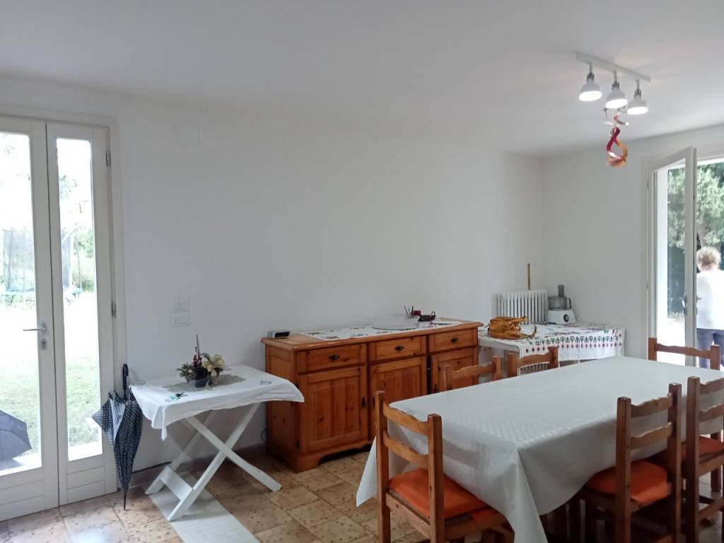 appartamento in affitto a Pesaro in zona Vismara