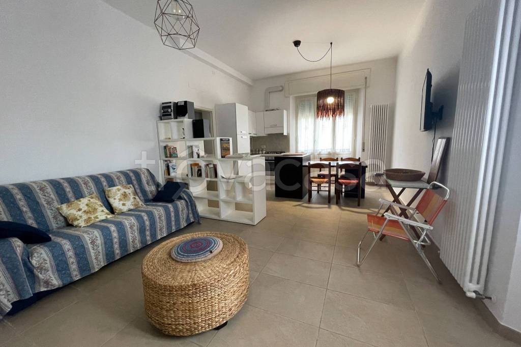 appartamento in affitto a Pesaro in zona Mare
