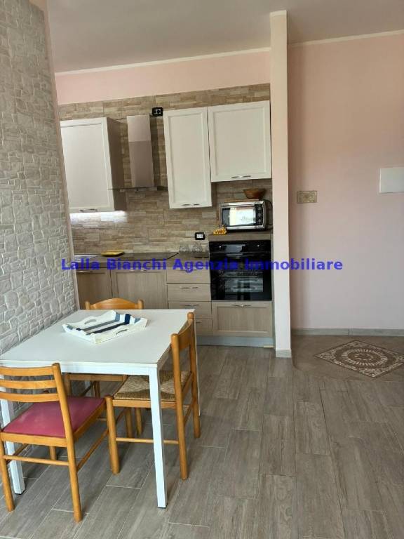 appartamento in affitto a Pesaro in zona Baia Flaminia