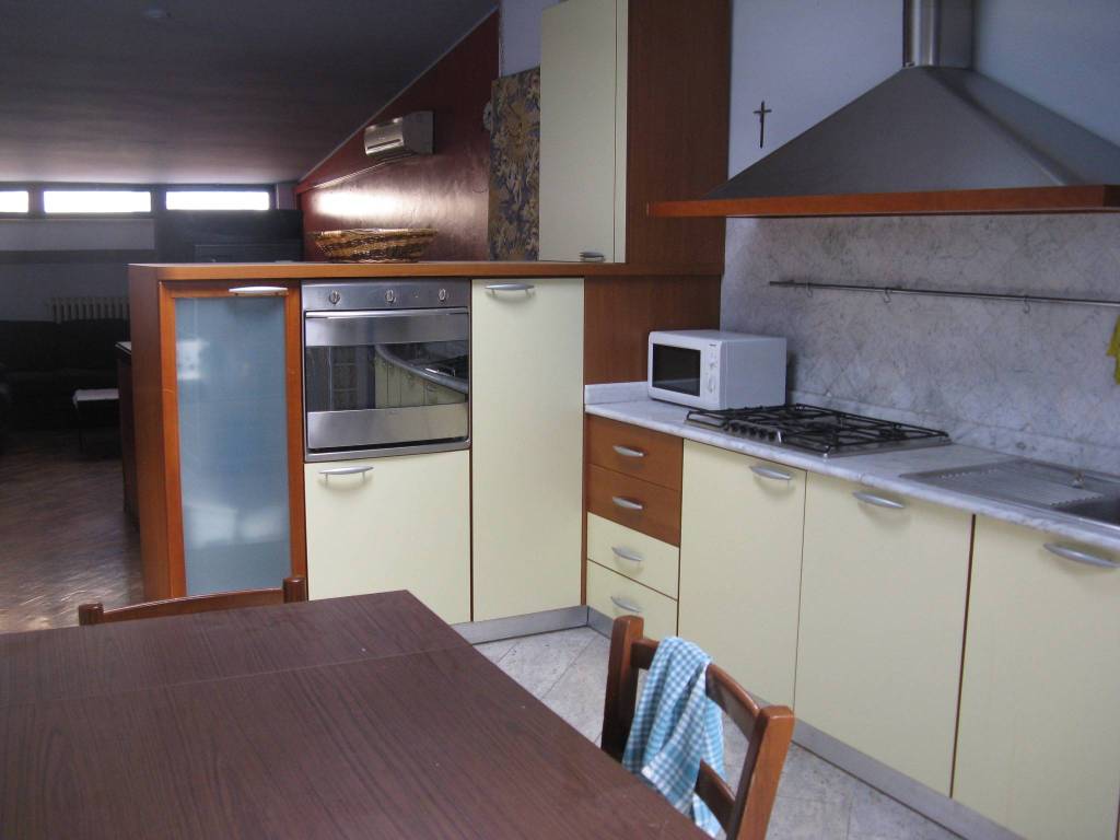 appartamento in affitto a Pesaro in zona Mare