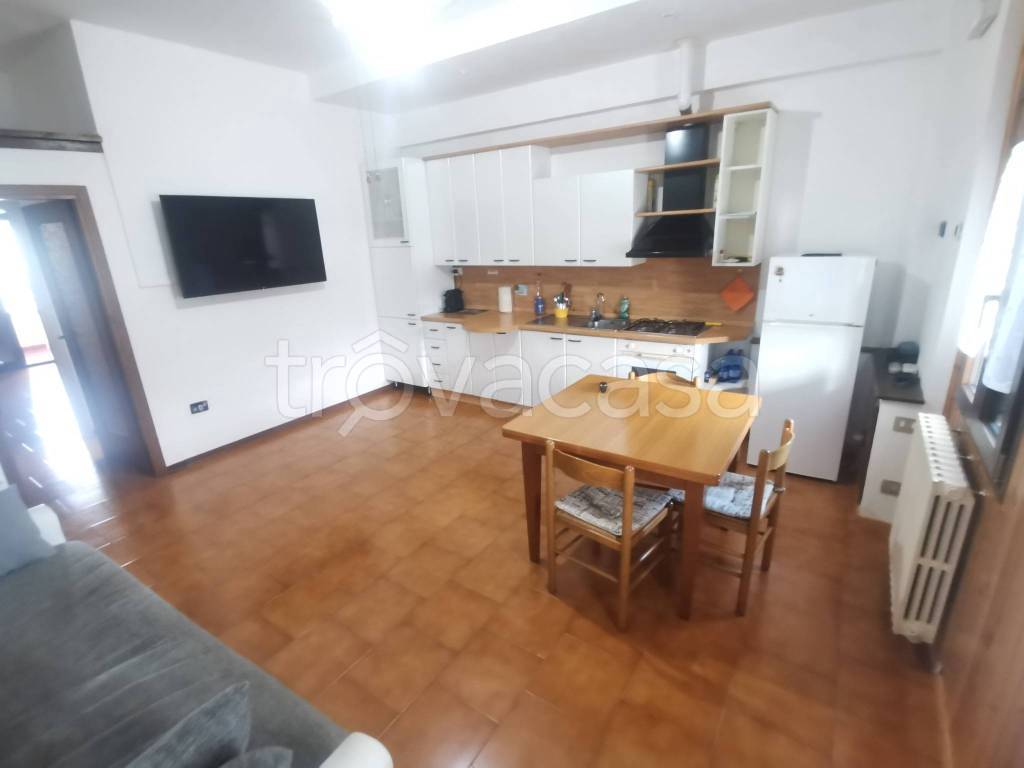 appartamento in affitto a Pesaro in zona Novilara