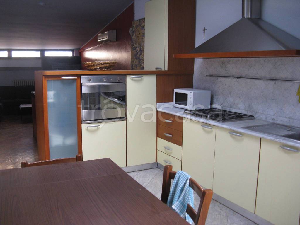 appartamento in affitto a Pesaro in zona Centro Città