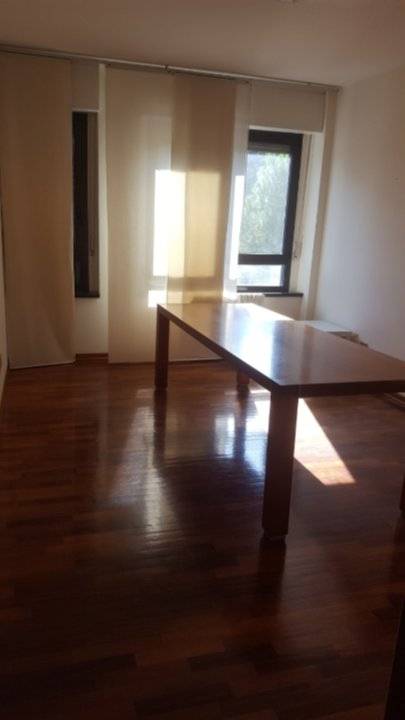 ufficio in affitto a Pesaro in zona Centro Città