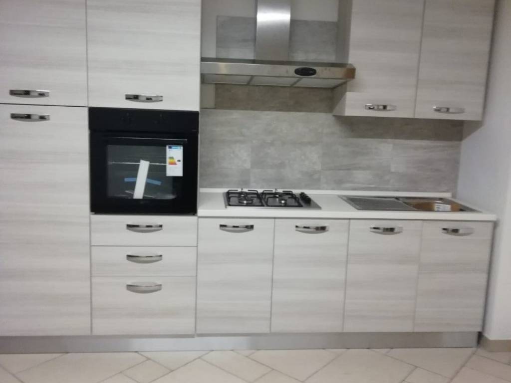 appartamento in affitto a Pesaro in zona Trebbiantico