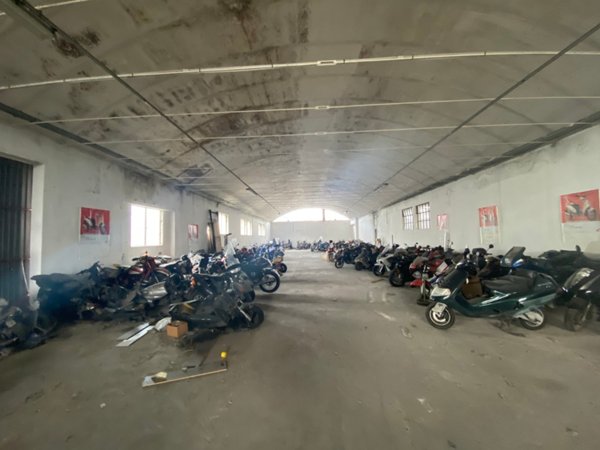 capannone in affitto a Pesaro